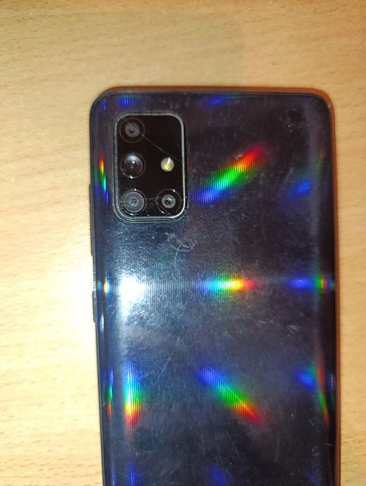 Продам Samsung A71