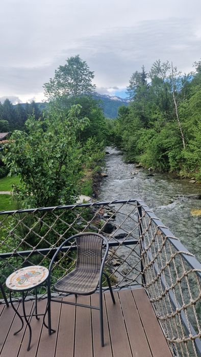 Cabana de închiriat la munte cu jacuzi si piscină [ Cabana Max]