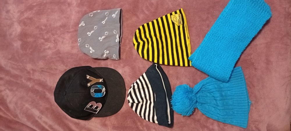 Шапки на возраст до 10 лет и кепка