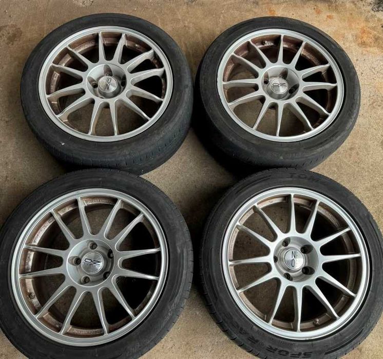 OZ Racing Superleggera - 8x17 / 5x112