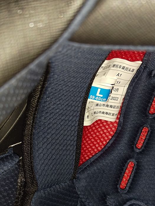 Мотошлем в отличном состоянии