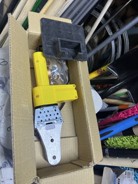 Паяльник для полипропиленновых труб .