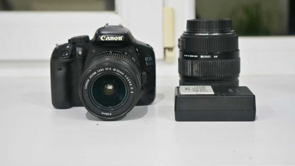 Продам камеру Canon 550D