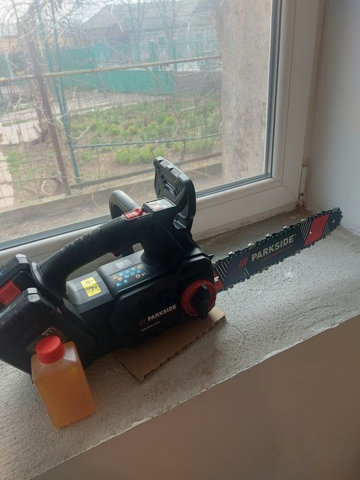 Vând drujba Parkside performance PPALS 40-Li B2