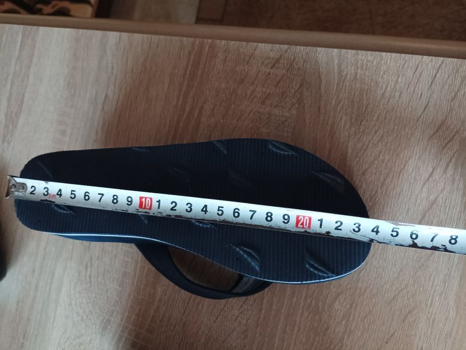 Продавам дамски нови джапанки с платформа-NAUTICA