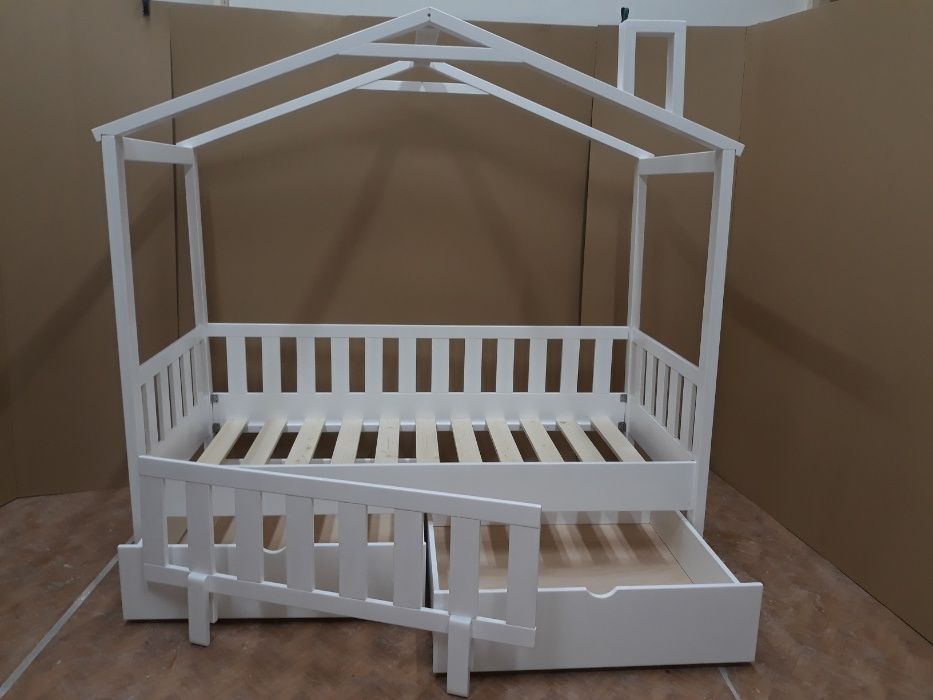 TRANSPORT GRATUIT.Pat tip casuta cod 305