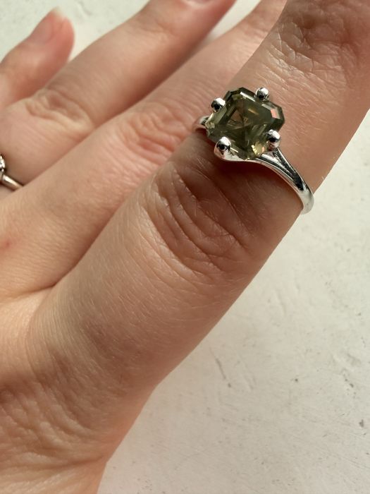 Inel de logodna cu diamant natural