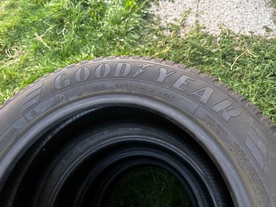 Летние шины Goodyear EfficientGrip SUV 225/60 R18 100V