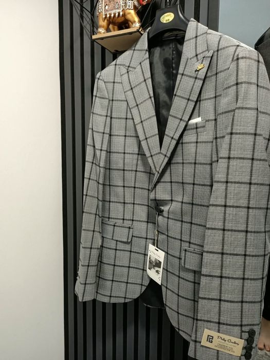 Costum elegant slim
