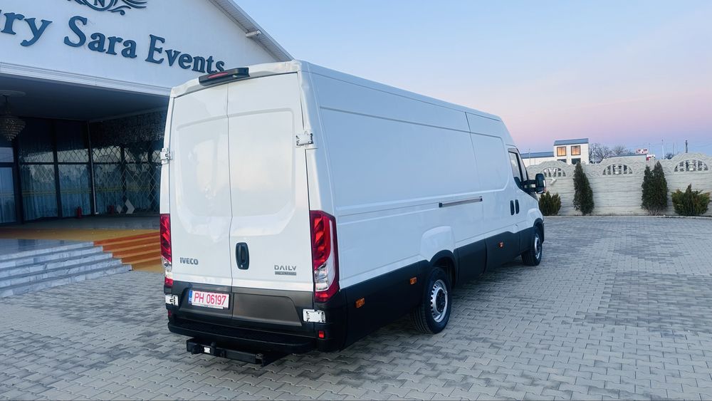 IVECO DAILY 35S14 HI MATIC 2.3 DIESEL-146000 km reali unic proprietar de noua