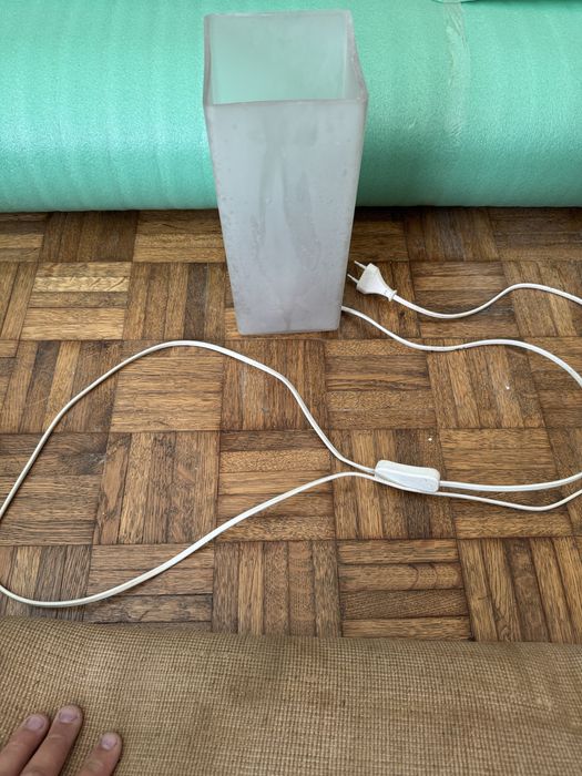 Veioza 2 bucati becuri incluse