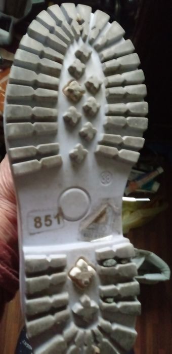 Ghete dama ca si noi pret 40lei negociabil