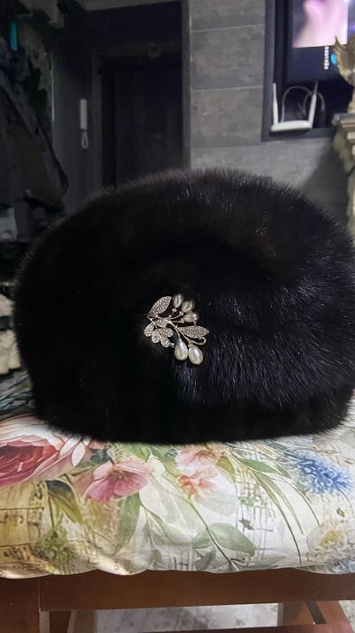 Норковые натуральные шапки