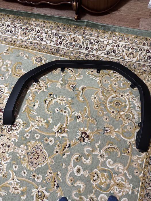 Продам накладку на крыло