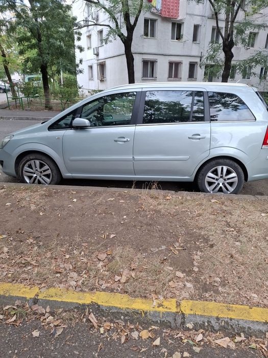 OPEL Zafira 2009 — imagine 2