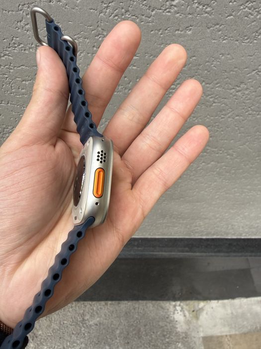 Apple Watch Ultra 2 49mm Titanium