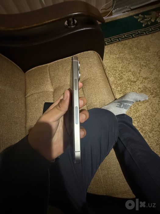 Iphone 15 pro max 83 yomkst