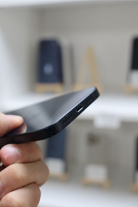 IPhone 13 айфон 13 128gb оригинал без ремонтов гарантия