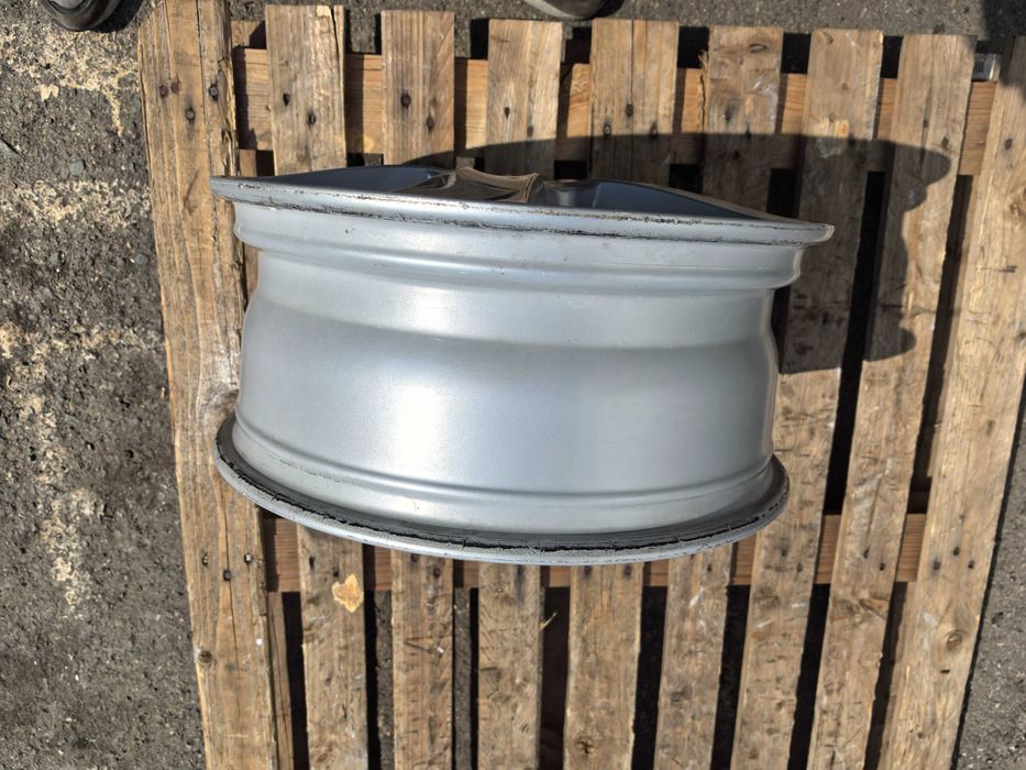 17 цола 5 х 120 мм БМВ - Само 1 брой джанта ! 7 Инча / ЕТ 40