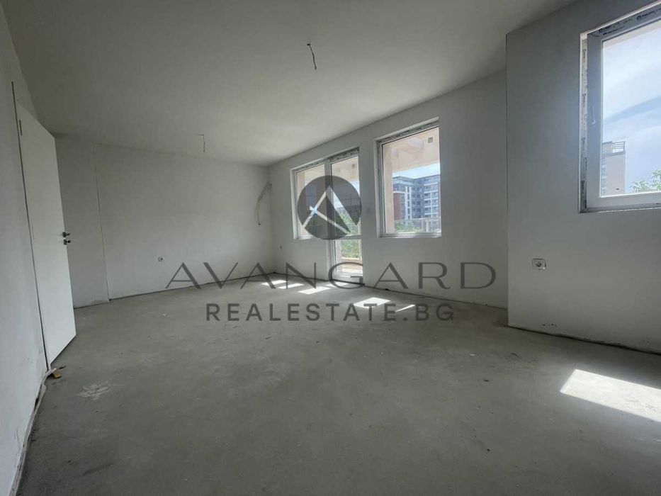 Продава се Тристаен апартамент в Пловдив, Христо Смирненски - 78 кв.м за 1216 €/кв.м - Снимка #1