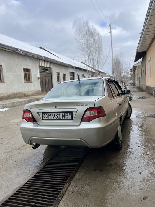 Nexia 2 srochna ideal holatda