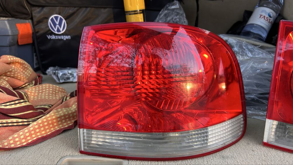 Задние фары туарег