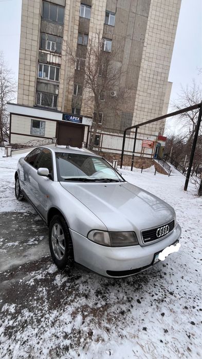 Ауди  автомат  А4  Б5