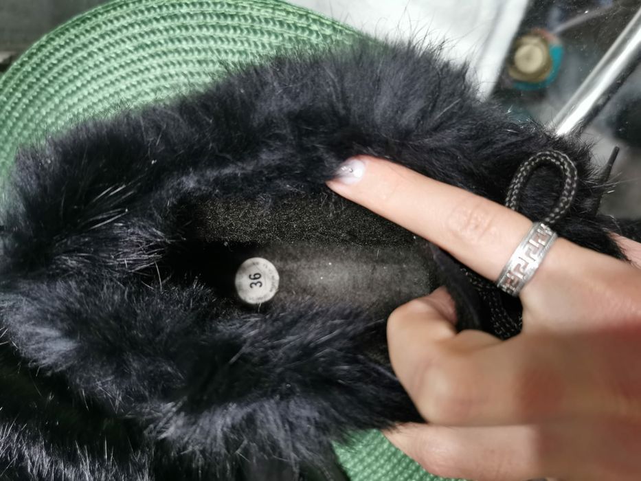 Ghete piele întoarsă