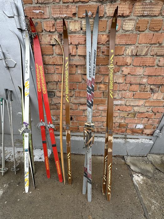 Продам лыжи ссср разные