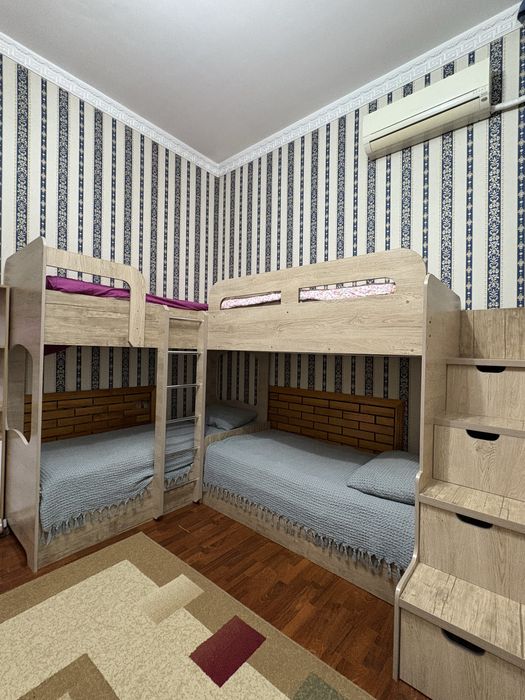 Mebel kravat 4 kishilik ideal holatda