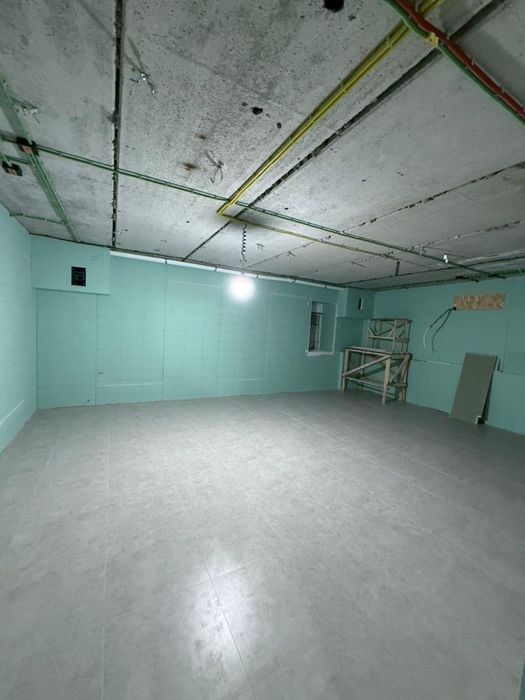 Сдам помешение 212 кв