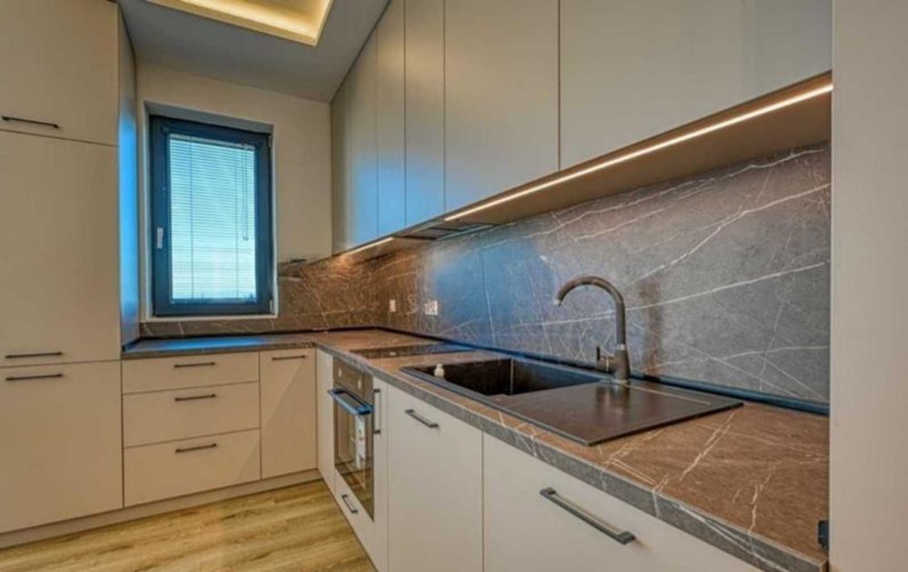 Продава се Двустаен апартамент в София, Белите брези - 80 кв.м за 1500 €/кв.м - Снимка #1