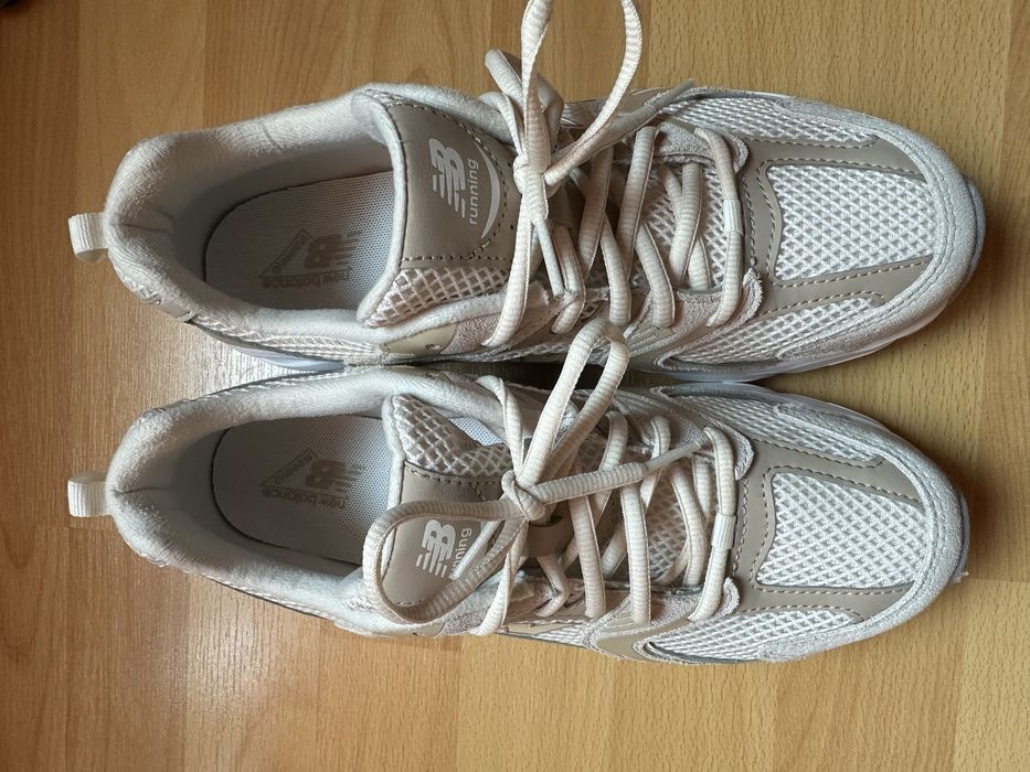 New balance обувки