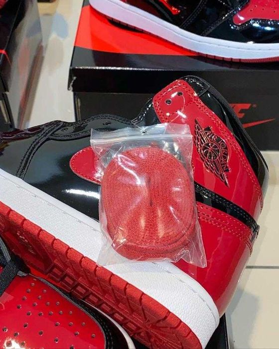 #EDITIE LIMITATĂ# Nike Air Jordan 1 Patent Bred - Verificare Colet