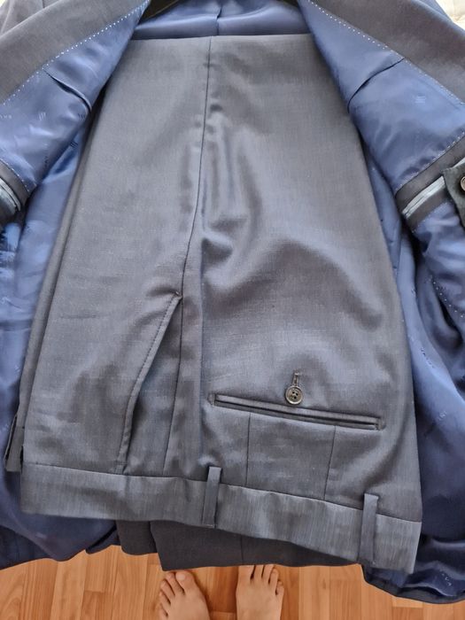 Классические костюмы