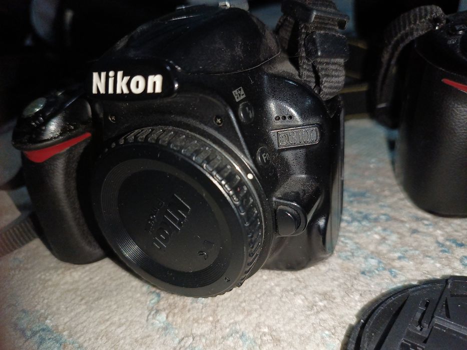 Nikon D5000 И  Nikon 3100