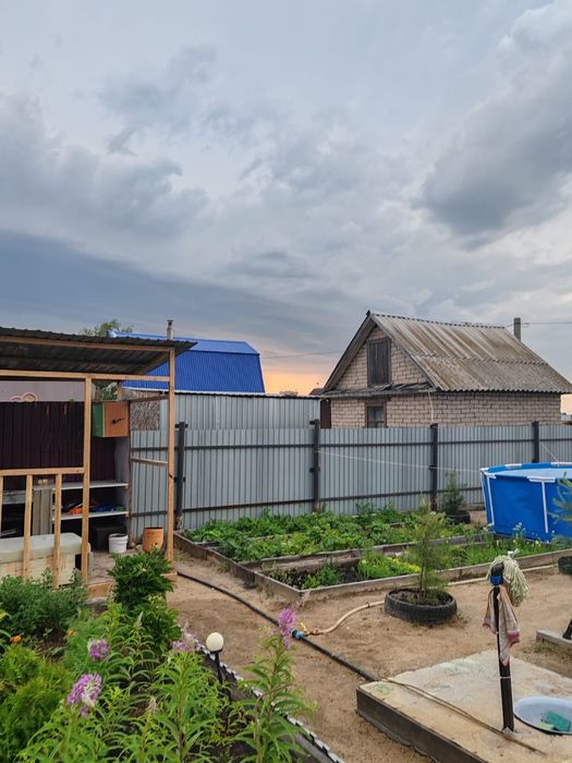 Дача в обществе Лада