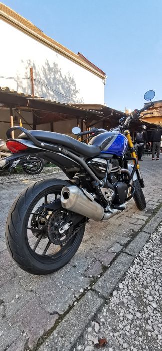 Triumph Speed 400