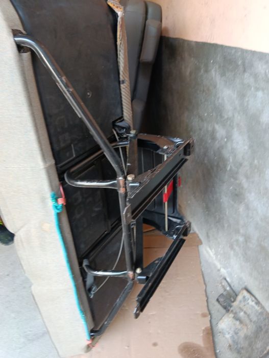 Два комплекта седалки за Vw T4,T5.