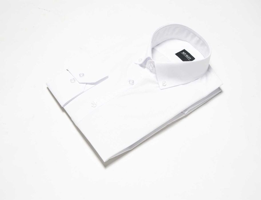 Качествена мъжка риза с дълъг ръкав.Slim Fit