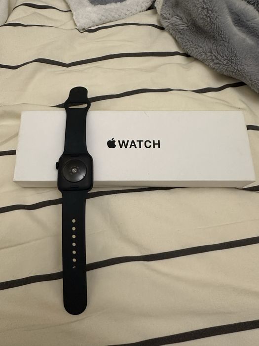 Apple watch se (gen 2)