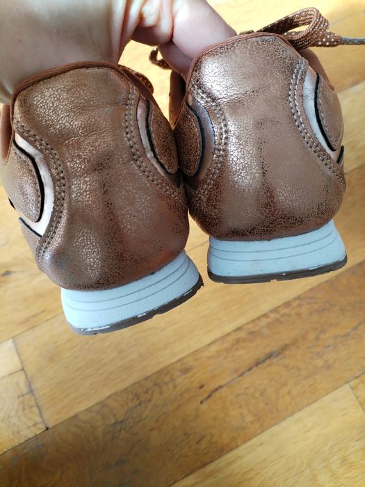 Нови маратонки KangaRoos, стелка 22.5