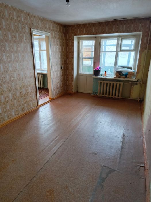 Продам 3 ком кв 44 м2 в районе 3 школы