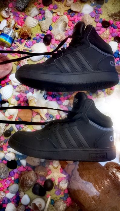 Маратонки Високи Кецове Обувки Боти  Адидас Adidas номер 32