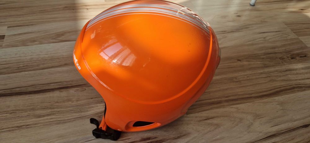 Детска ски каска