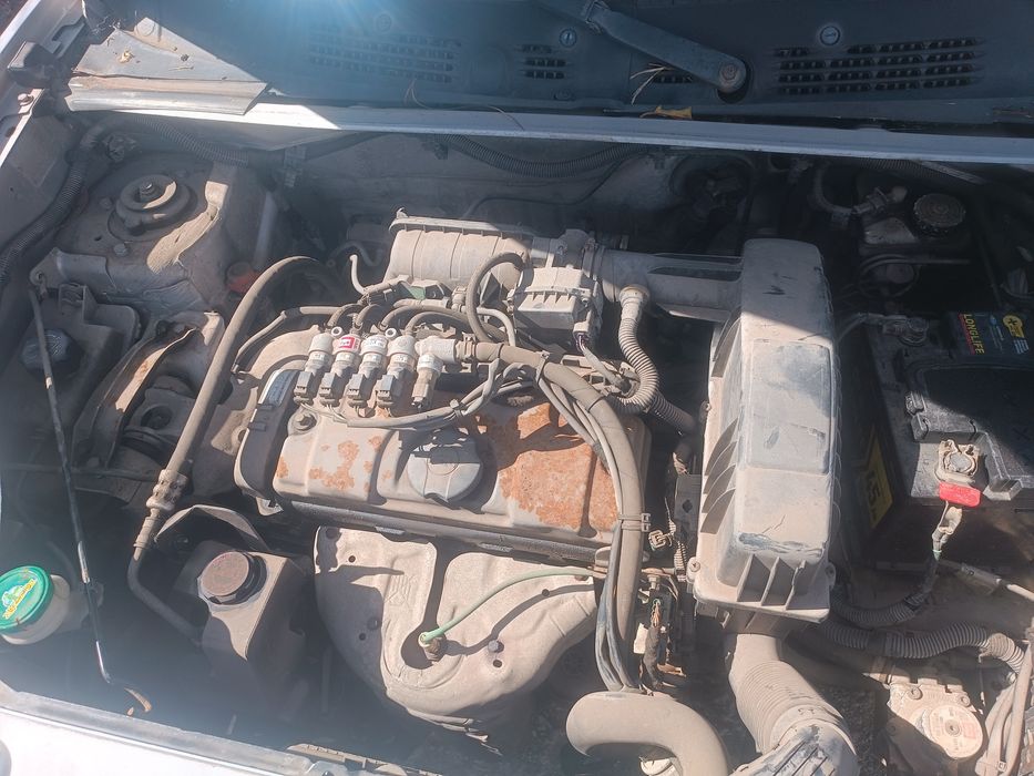 Ситроен Берлинго 1.4 бензин с газ на части