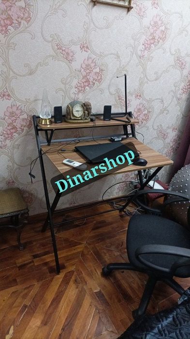 В наличии раскладной стол для детей и взрослых