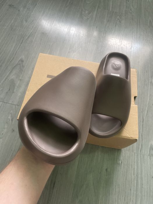 Yeezy Slides Maro