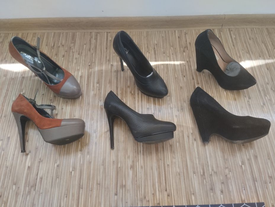 Продам женские туфли