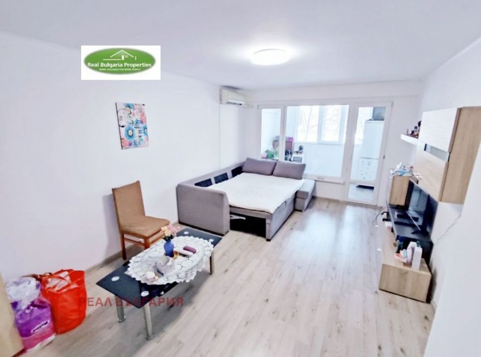 Продава се Двустаен апартамент в Русе, Център - 62 кв.м за 1257 €/кв.м - Снимка #11